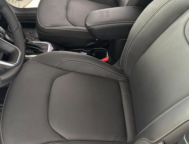 
								Jeep Renegade  1.3 Longitude full									