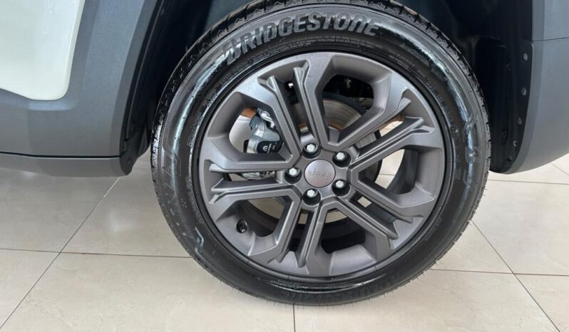 
								Jeep Renegade  1.3 Longitude full									