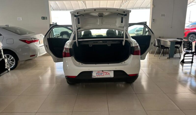 
								Fiat Grand Siena  1.4 full									