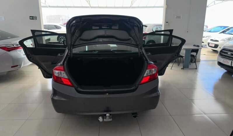 
								Honda Civic  1.8 LXL full									