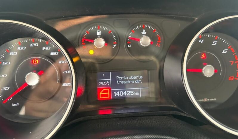 
								Fiat Punto  1.8 Sporting full									